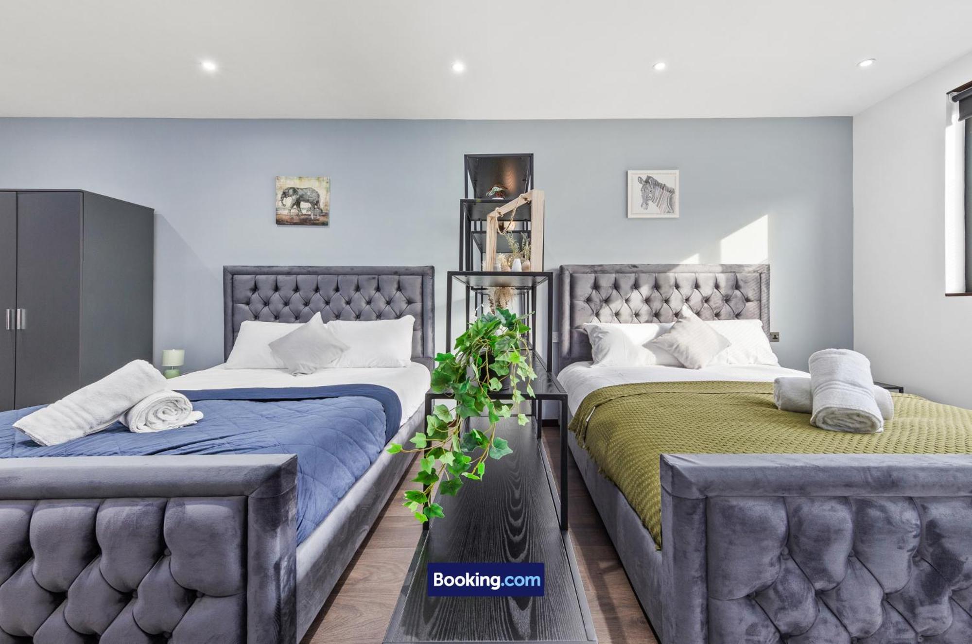Апартаменты Stylish By Smart Short Lets & Serviced Woodstock With Free Wifi
